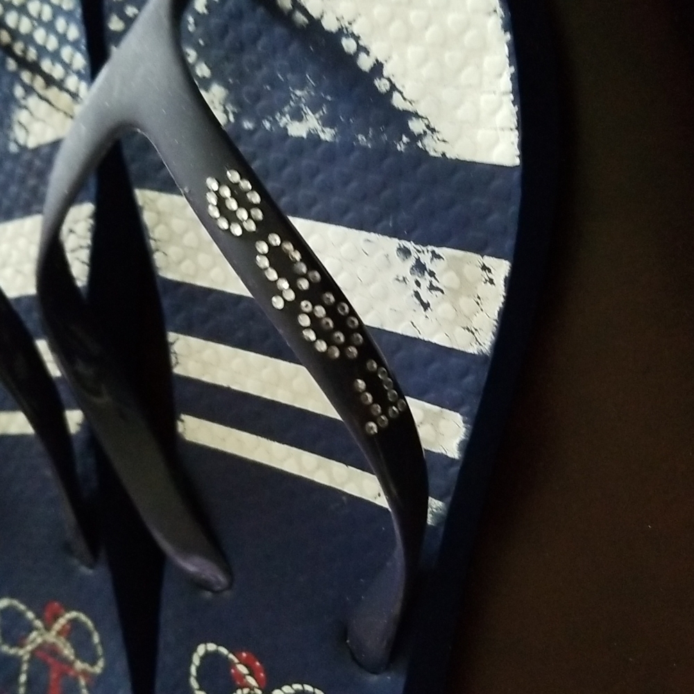Shoes - Picture 4 of 5